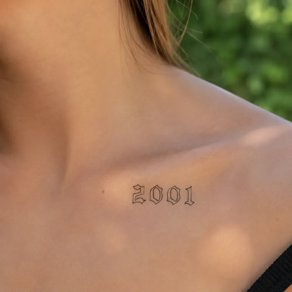 SafeTatt — Birth Year Set · fotografie tetování na kůži
